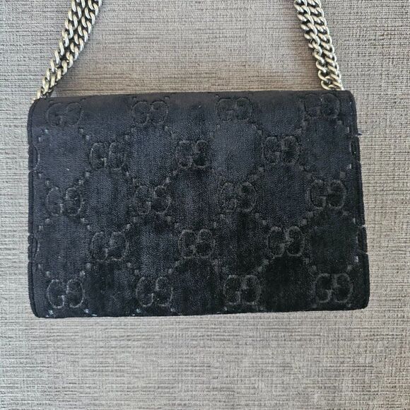 Gucci Brand new Authentic Women's Black GG Velvet Mini Dionysus Chain purss - Picture 9 of 16